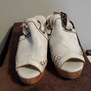 Wedge platform sandal